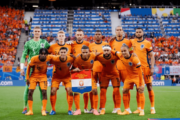 霍伊伦,罗使我倾心,曼联,中国开云彩票网,足彩竞猜,开云彩票网,体彩竞猜