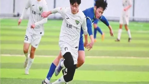 “加泰杯半决赛如期进行，巴萨青年队整装待发”