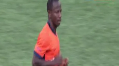 国足挑战澳洲，排名末位仍力争跃升至前二晋级：亚足联聚焦中澳之战